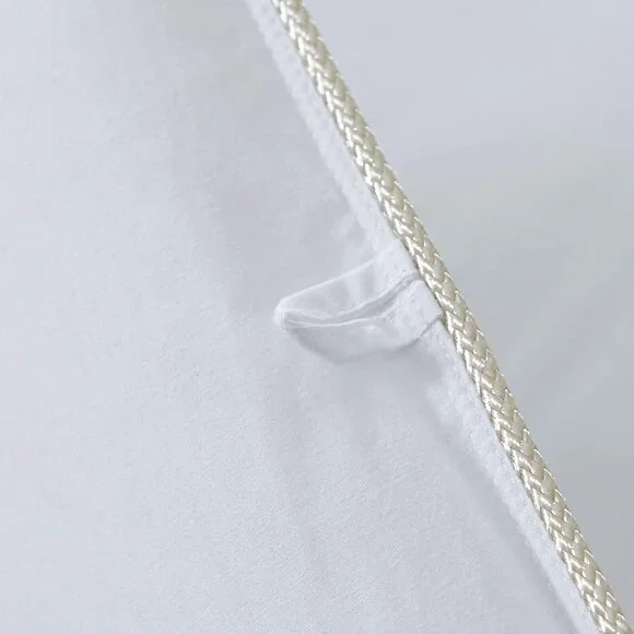 Luxurious 600-Thread-Count Egyptian Cotton Goose Down Comforter - 108 x 98 IN